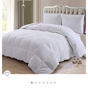 ElNido Queen Ivory White Comforter - queen size